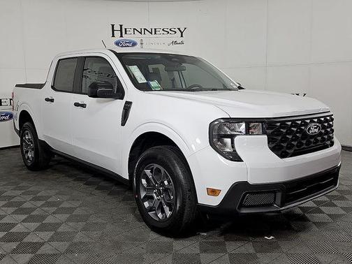 Oxford White 2026 Ford Maverick XLT