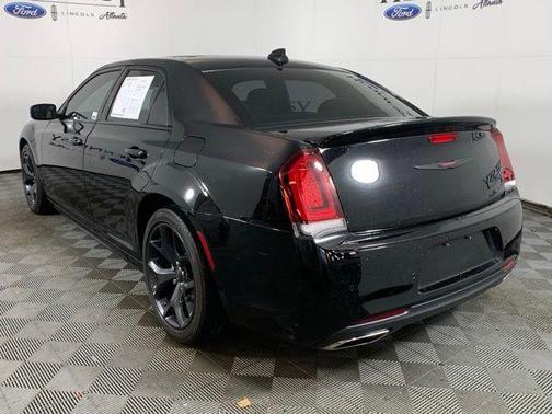 2022 Chrysler 300 S