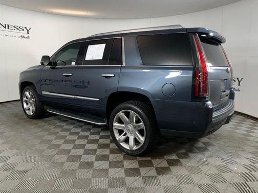 2020 Cadillac Escalade Luxury