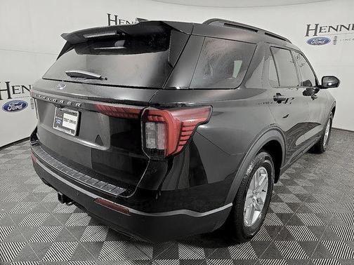Agate Black Metallic 2026 Ford Explorer Active