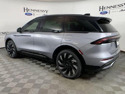 2025 Lincoln Nautilus Reserve