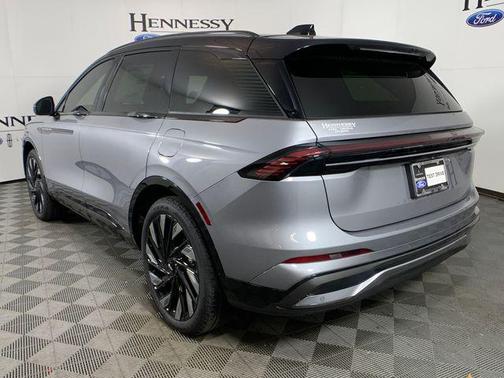 2025 Lincoln Nautilus Reserve