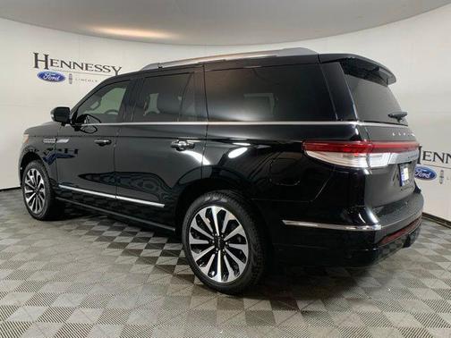 2024 Lincoln Navigator Reserve