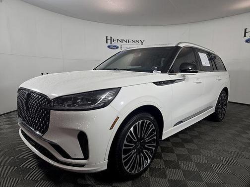 Pristine White Metallic Tri-Coat 2025 Lincoln Aviator Black Label AWD