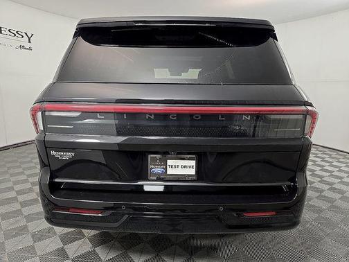 2025 Lincoln Navigator Black Label