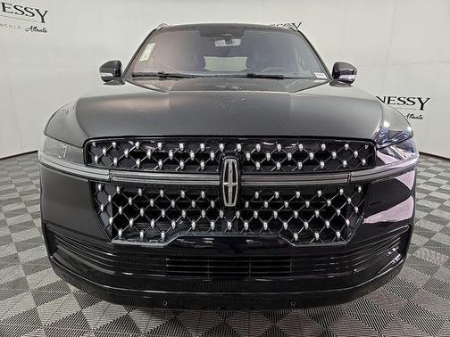 2025 Lincoln Navigator Black Label