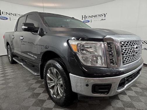 2019 Nissan Titan SV