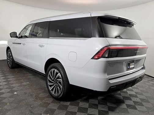 2025 Lincoln Navigator Black Label