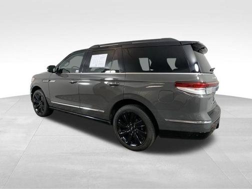 2024 Lincoln Navigator Black Label