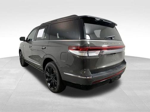 2024 Lincoln Navigator Black Label
