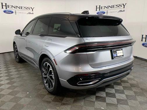 2025 Lincoln Nautilus Reserve