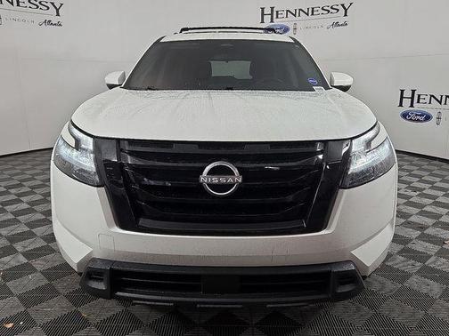 2022 Nissan Pathfinder SV 2WD