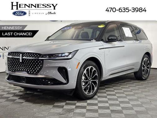Gray Matter Metallic Clearcoat 2026 Lincoln Nautilus Reserve