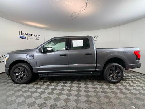 2024 Ford F-150 Lightning XLT