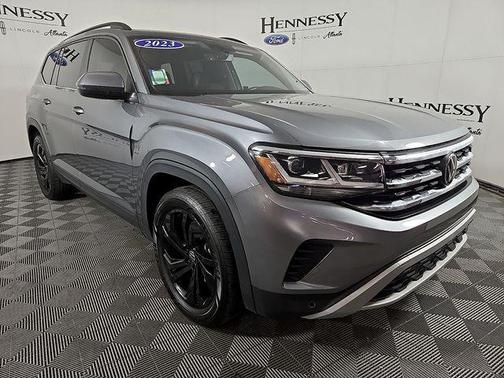 2023 Volkswagen Atlas 3.6L SE w/Technology