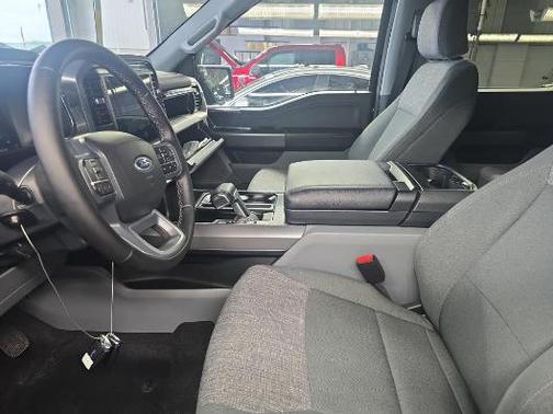 2023 Ford F-150 Lightning XLT