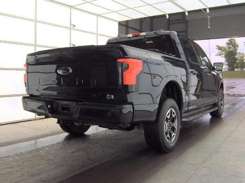 2023 Ford F-150 Lightning XLT