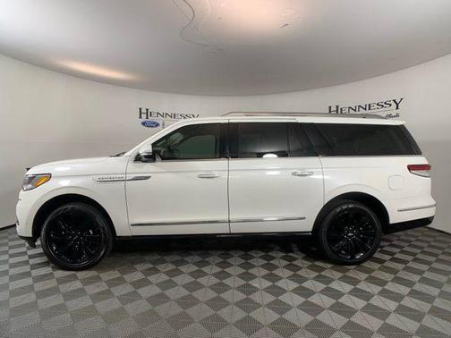 2024 Lincoln Navigator Reserve