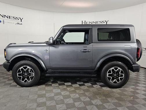 2023 Ford Bronco Outer Banks