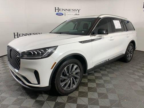 2025 Lincoln Aviator Premiere