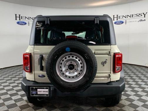 2025 Ford Bronco Base
