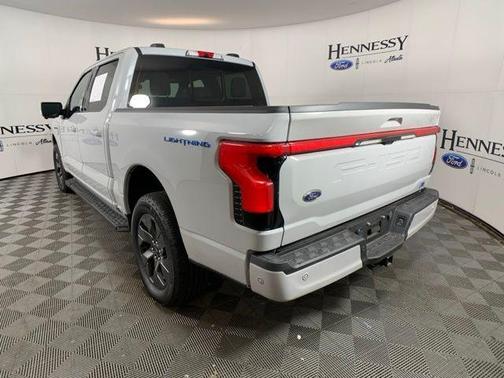 2023 Ford F-150 Lightning LARIAT