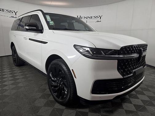 White 2026 Lincoln Navigator Reserve