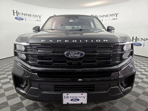 Black Metallic 2025 Ford Expedition Active