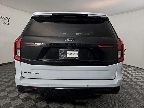 Silver Metallic 2026 Ford Expedition Platinum