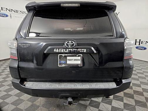 2021 Toyota 4Runner SR5