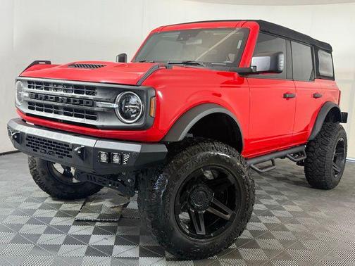 2023 Ford Bronco Base