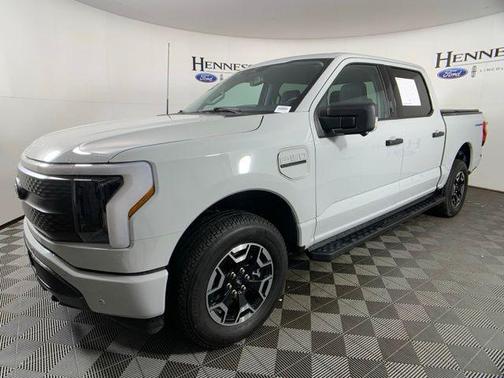 2023 Ford F-150 Lightning XLT