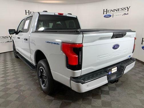 2023 Ford F-150 Lightning XLT