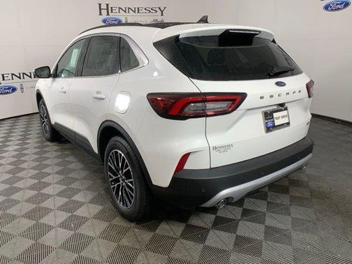 2025 Ford Escape PHEV SE