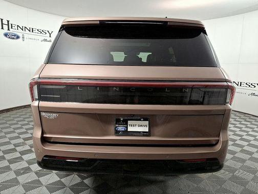 2025 Lincoln Navigator Black Label