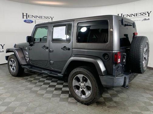 2017 Jeep Wrangler Unlimited Sahara