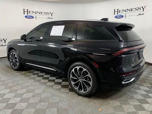2024 Lincoln Nautilus Reserve