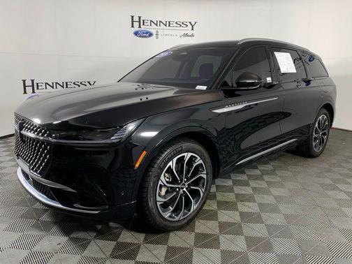 2024 Lincoln Nautilus Reserve