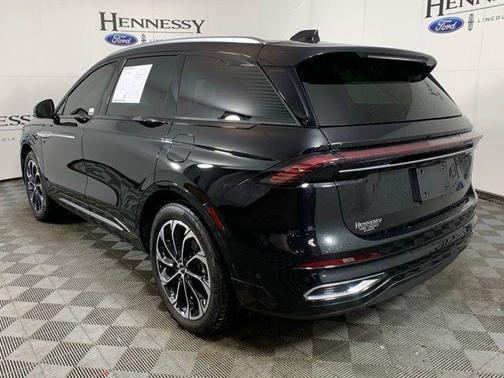 2024 Lincoln Nautilus Reserve