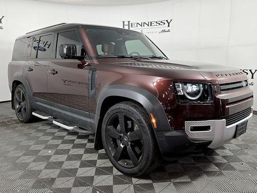 2023 Land Rover Defender 130 SE