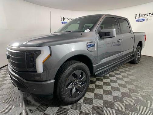 2025 Ford F-150 Lightning LARIAT