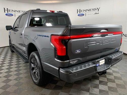 2025 Ford F-150 Lightning LARIAT