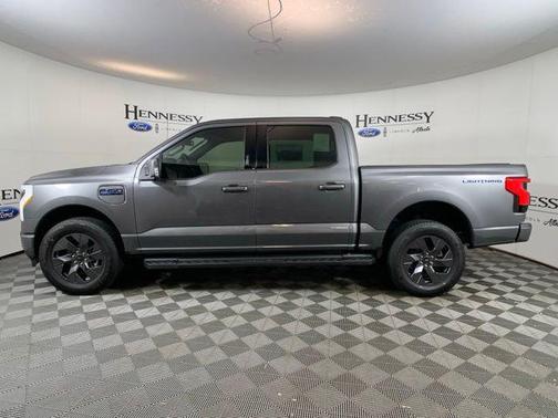 2025 Ford F-150 Lightning LARIAT