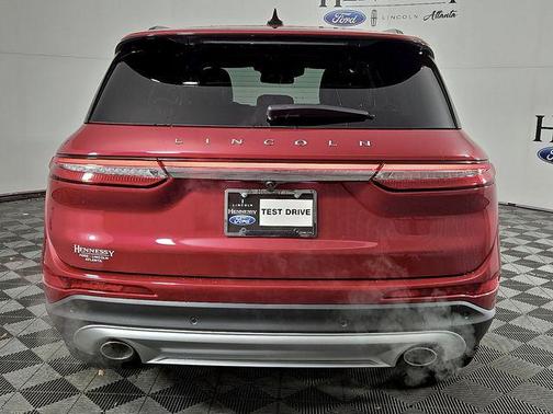 red carpet metallic tinted clearcoat 2026 Lincoln Corsair Premiere