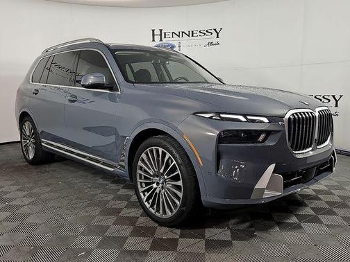 2025 BMW X7 xDrive40i