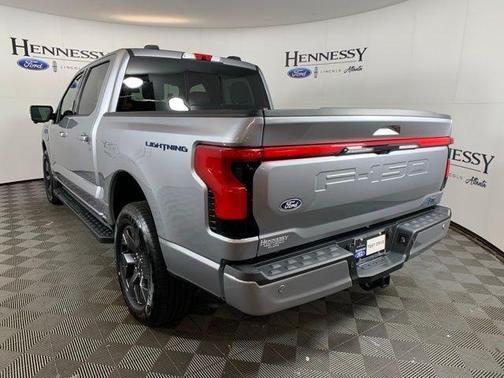 2025 Ford F-150 Lightning LARIAT