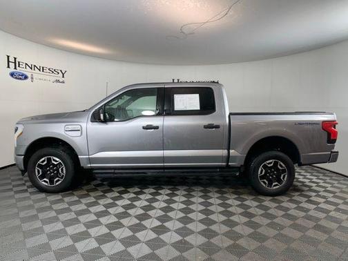 2023 Ford F-150 Lightning XLT