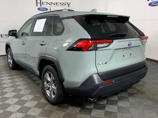 2023 Toyota RAV4 Hybrid XLE