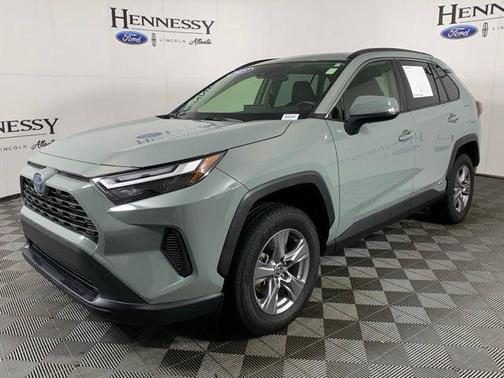 2023 Toyota RAV4 Hybrid XLE