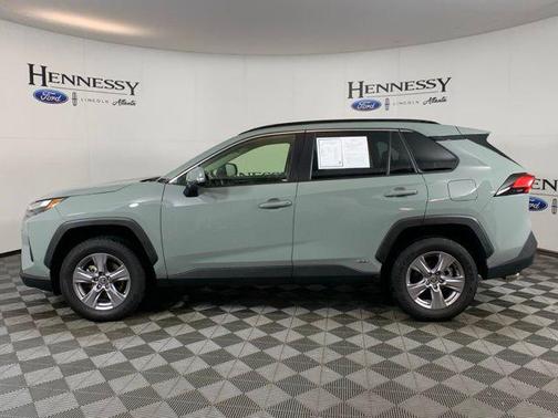 2023 Toyota RAV4 Hybrid XLE